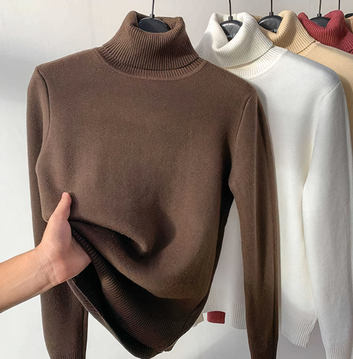 TrendyWarm Turtleneck - Stylish & Cozy