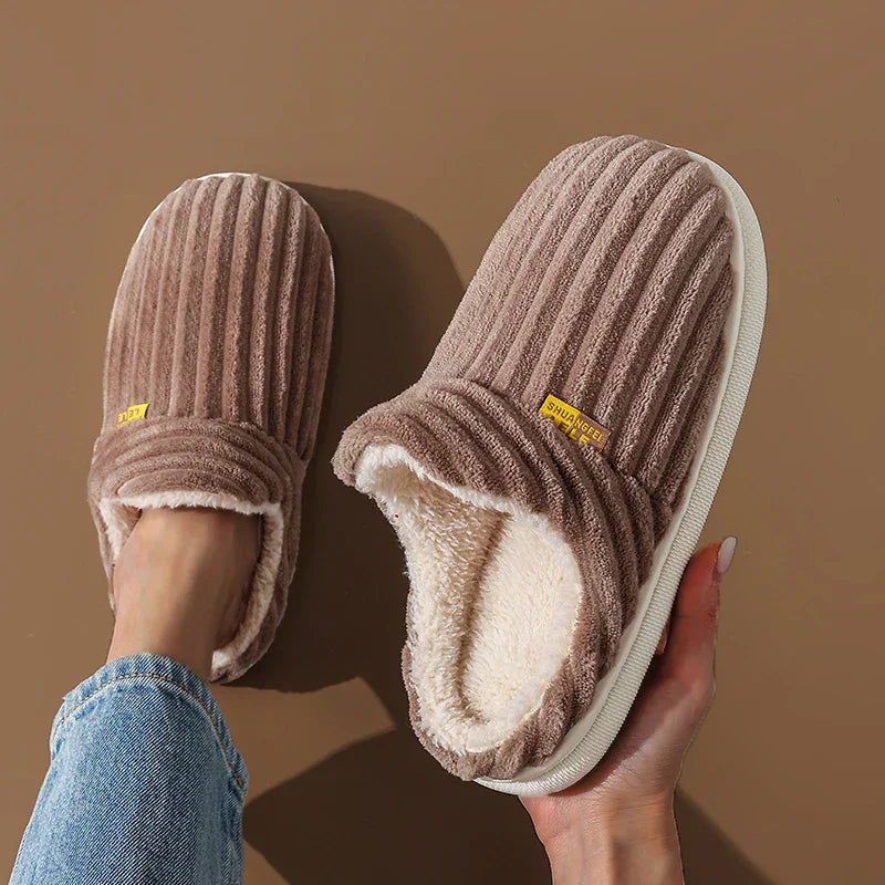 HotSteps Plush Indoor Slippers – Comfort in Every Step