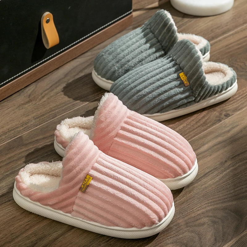 HotSteps Plush Indoor Slippers – Comfort in Every Step